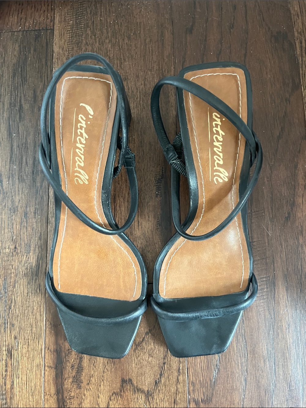 Women's Black Strappy Square-Toe Sandals (Worn In)